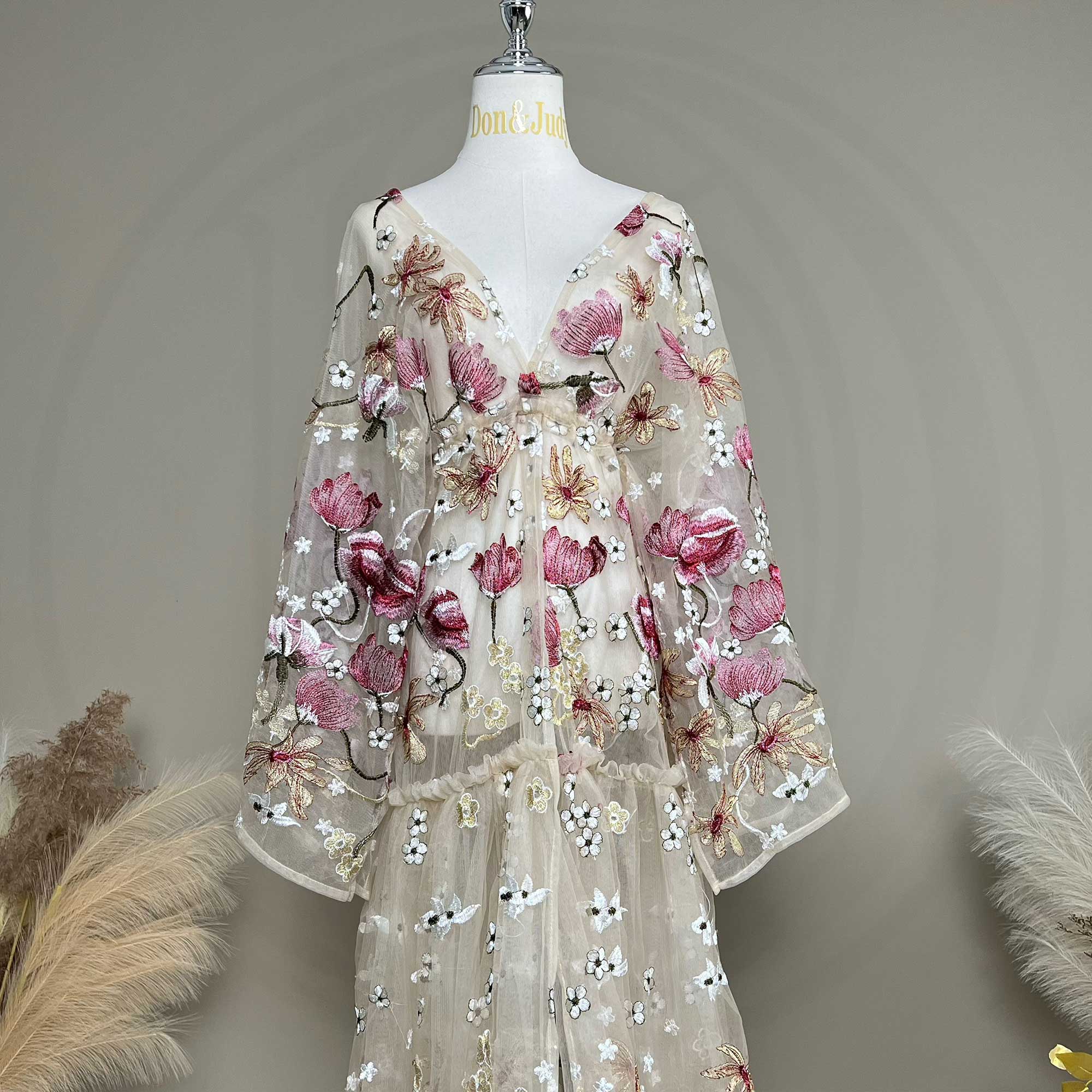 Don&Judy Butterfly Appliqués a - Kimono Sheer Floral 评论和价格