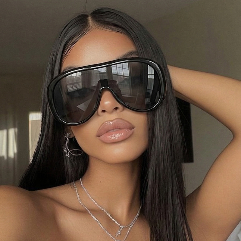 Oversized One Piece Large Fram - Sunglasses Cat Eye 评论和价格